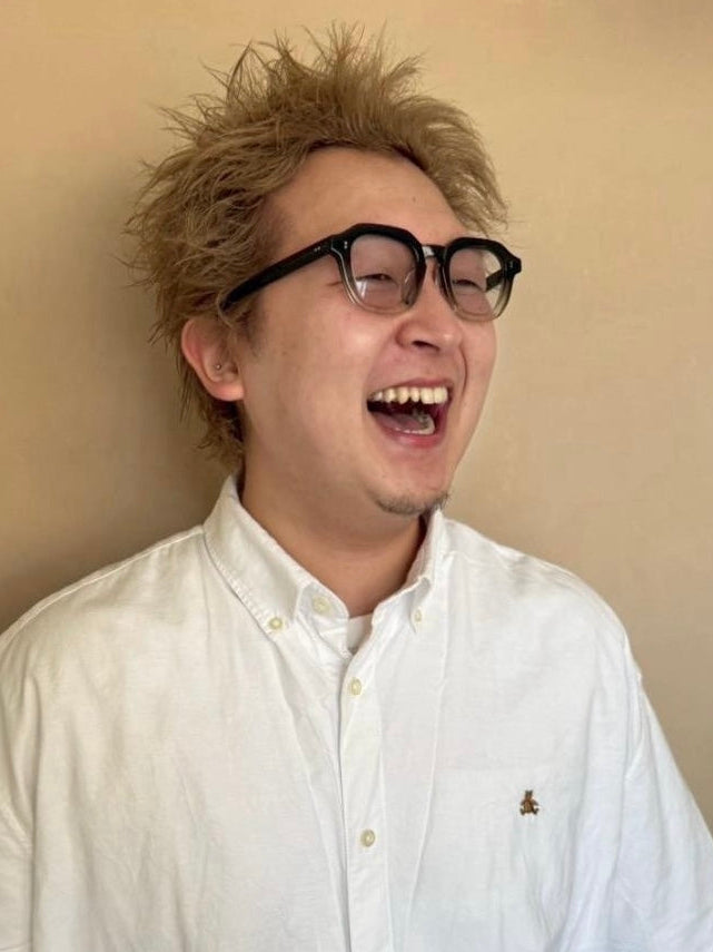 吉田 愁人
